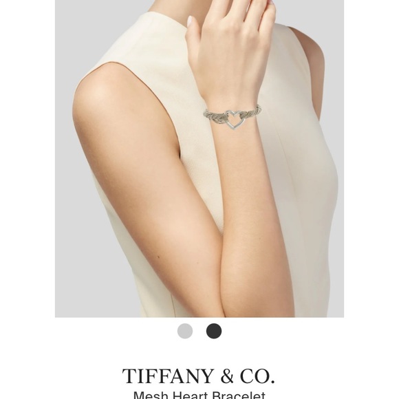 TIFFANY & Co. Inspired Mesh Heart Bracelet - Picture 1 of 12